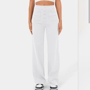 Halara white, M, high waisted, casual pants with pockets and button detail. NWT